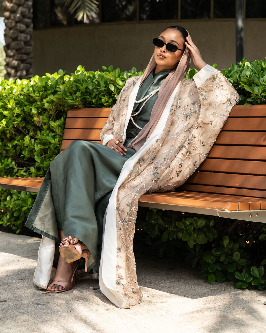 Woven Silk & French Lace Hayzo Abaya
