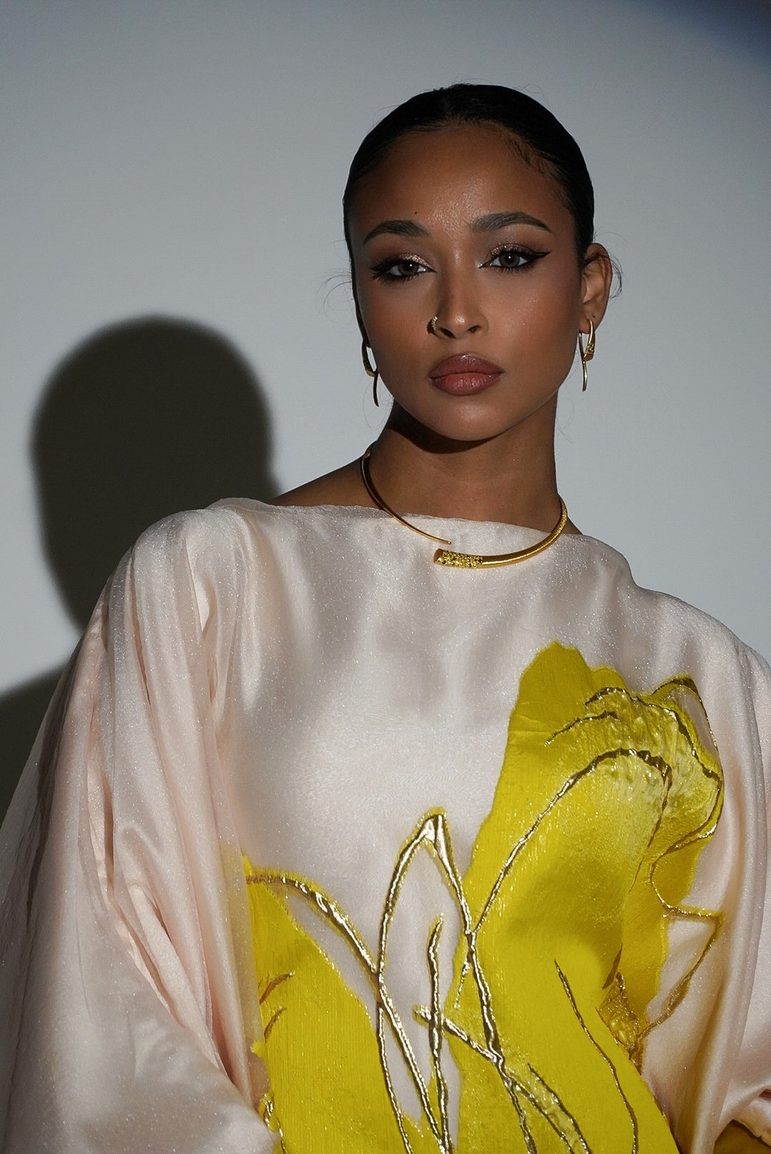 HAYZO pure textured silk organza with jaquard detailing and gold lurex