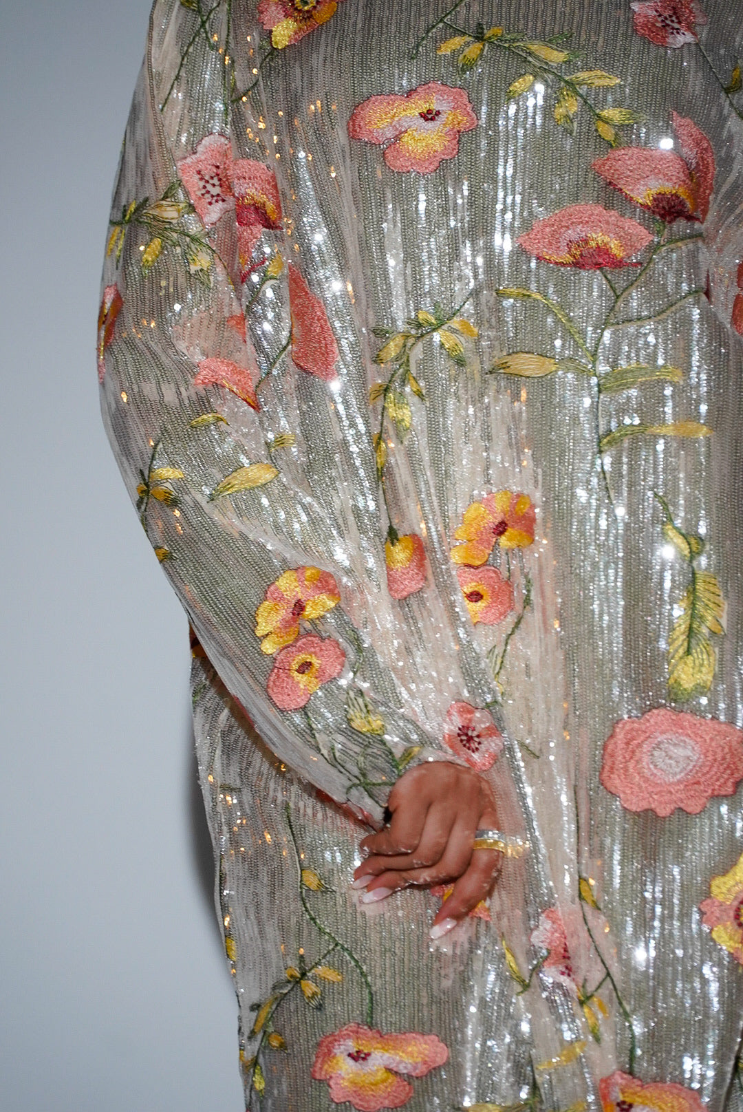 HAYZO Silver Sequin with Thread Embroidered Floral Detail Kaftan