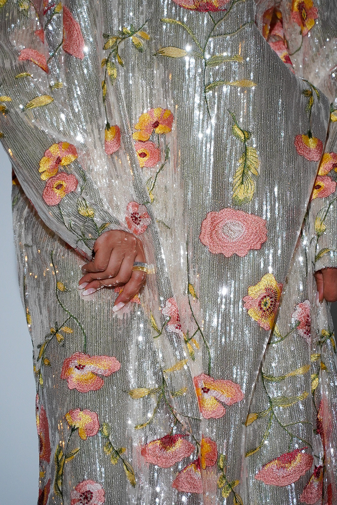 HAYZO Silver Sequin with Thread Embroidered Floral Detail Kaftan