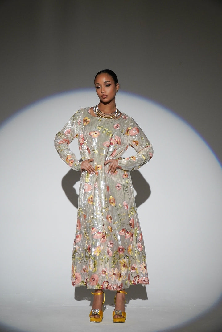 HAYZO Silver Sequin with Thread Embroidered Floral Detail Kaftan